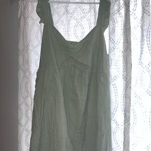 Green Sleeveless Dress